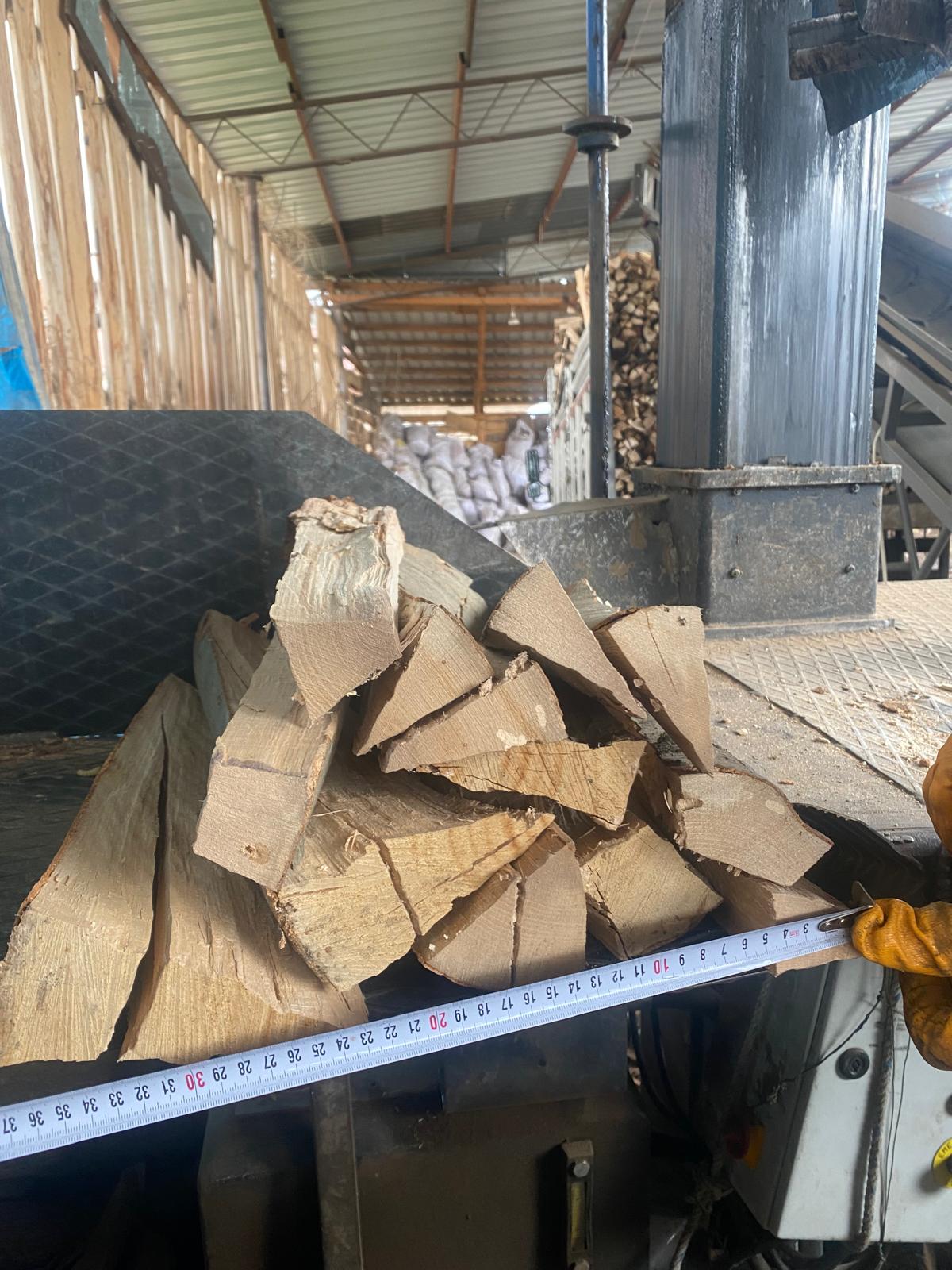 Her boyutta odun için bizlerle iletişime geçebilirsiniz.